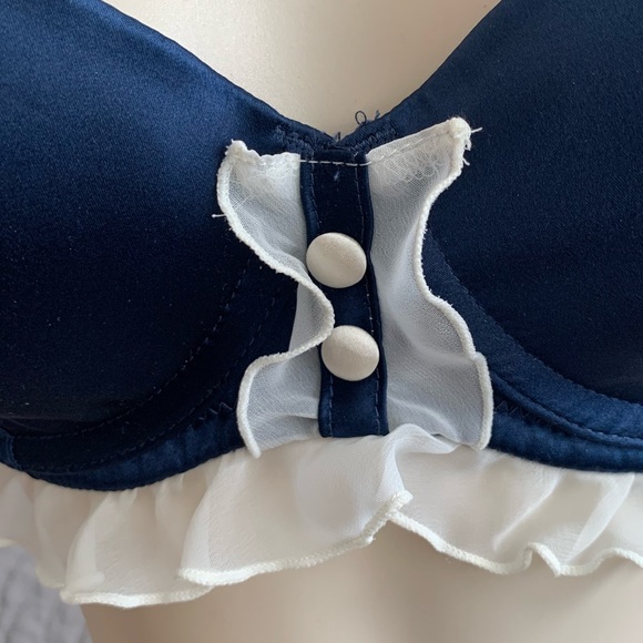 Floozie Bra and panty. - Picture 5 of 11